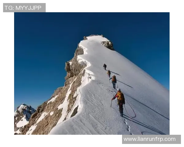 黄强独家揭秘攀岩技巧与心得分享助你轻松征服高峰